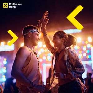 Studiu Raiffeisen Bank: Participanţii la festivaluri preferă plăţile digitale